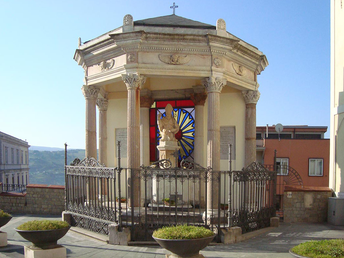 TEMPIETTO DI SAN GERARDO
