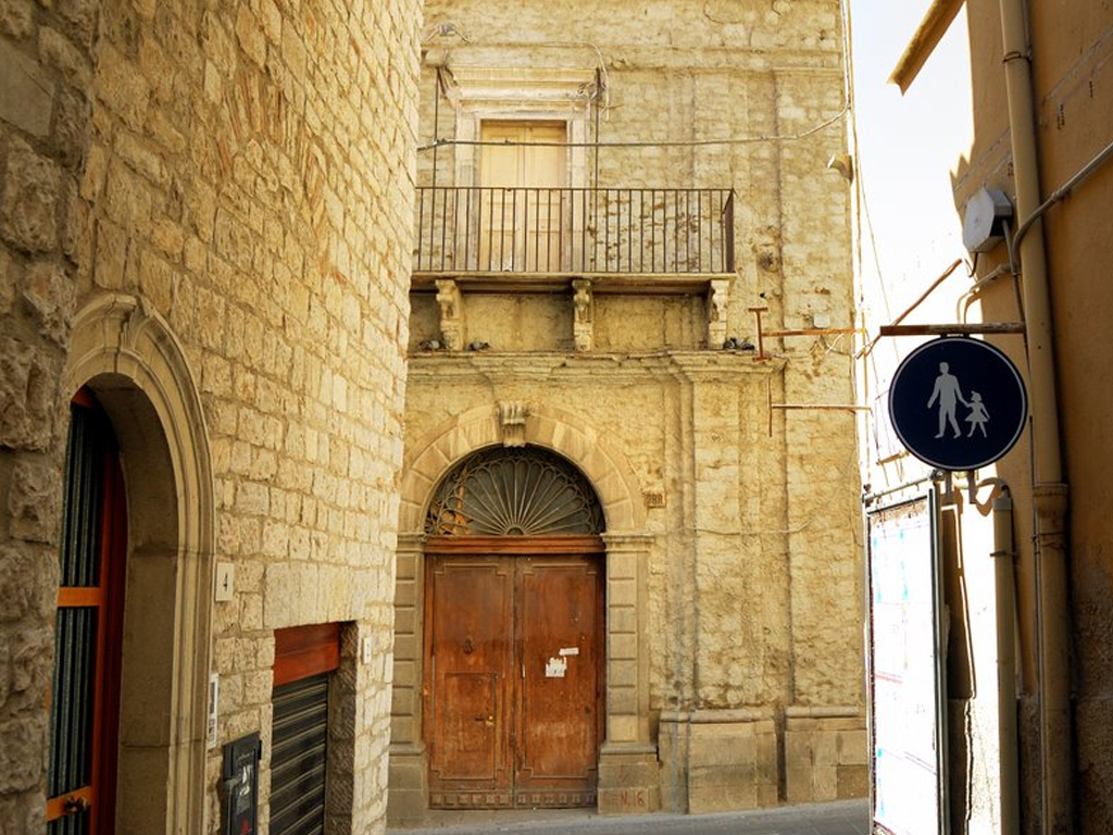 PALAZZO BISCOTTI